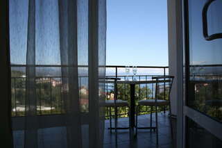 Гостевой дом Вилла Аккорд Лазурное-1