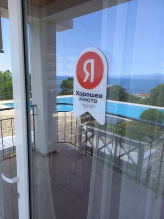 Гостевой дом Вилла Аккорд Лазурное-5